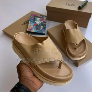 Ugg Y-Strap Slippers