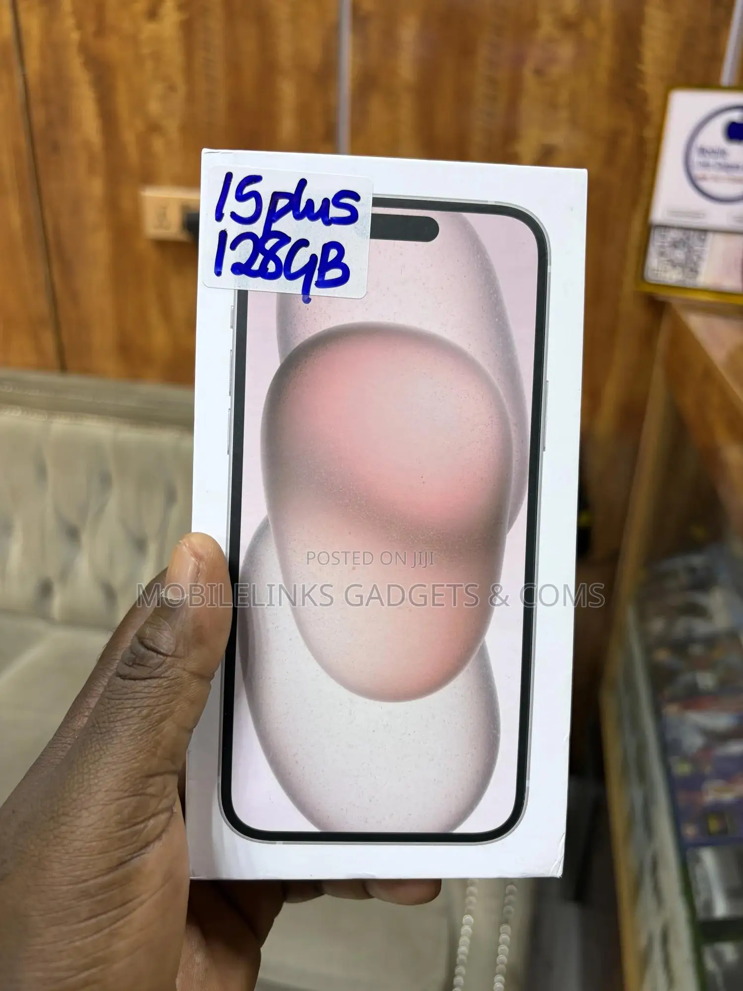 New Apple iPhone 15 Plus 128 GB Pink