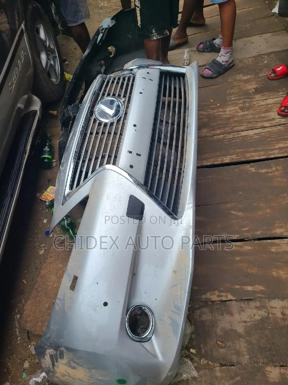 Complete Front Bumper Es350 2015