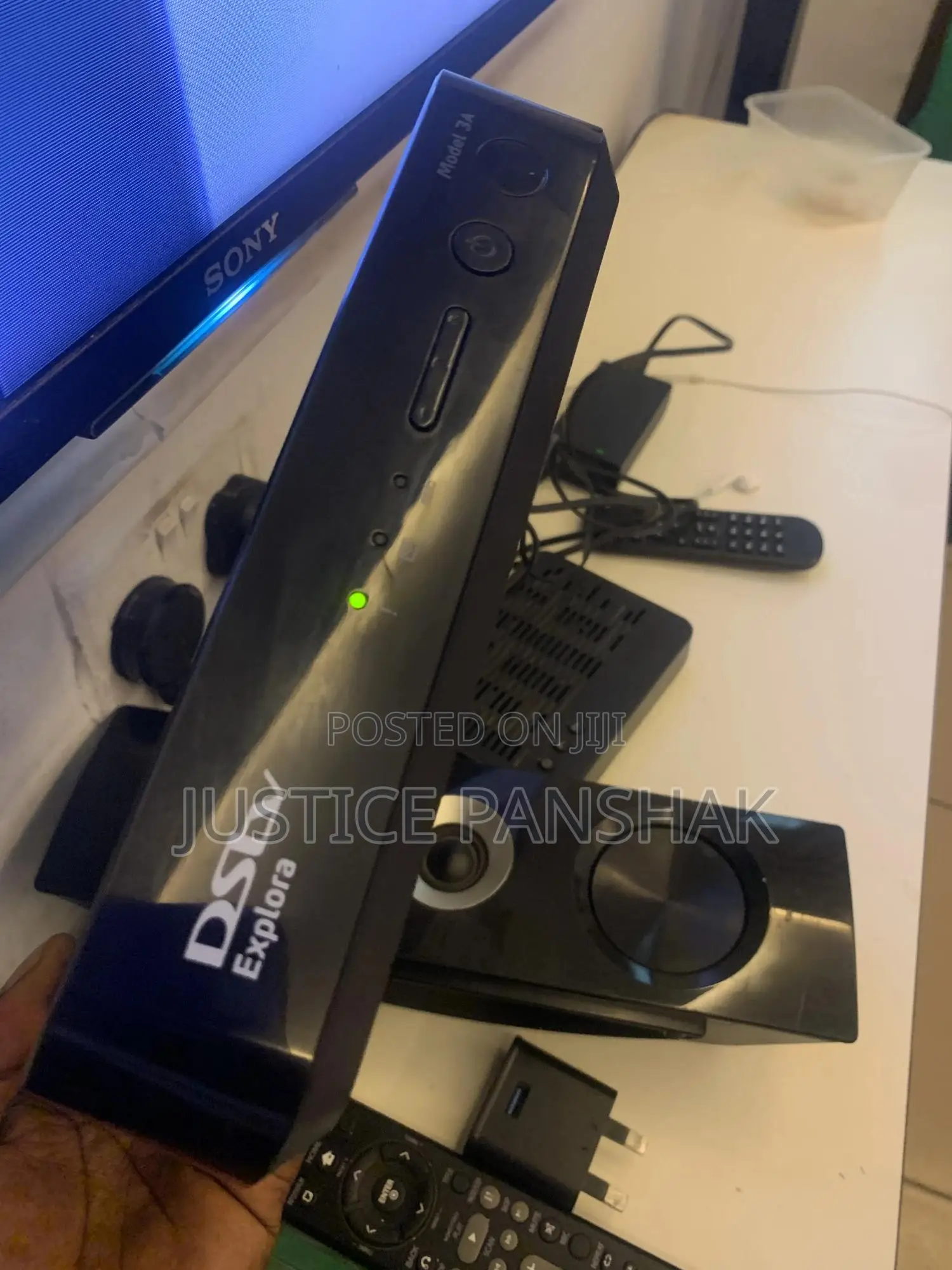DSTV Explora3a