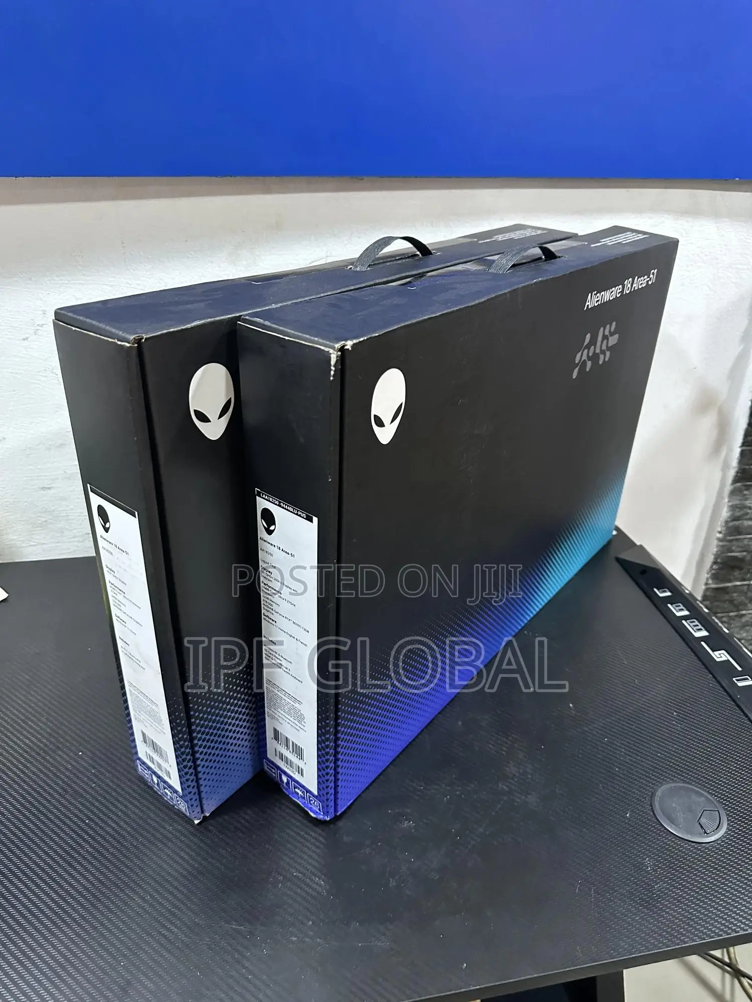 New Laptop Dell Alienware 18 Area-51 32GB Intel Core Ultra 9 SSD 2T