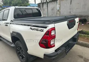Toyota Hilux Revo Double Cab Petrol 2.7 AWD 2021 White