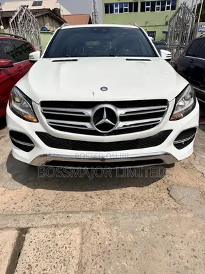 Mercedes-Benz GLE-Class 2016 White