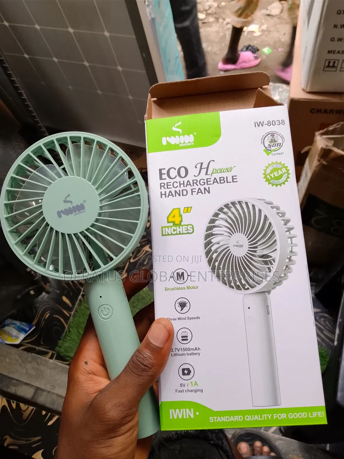Iwin Rechargeable Hand Fan 4"
