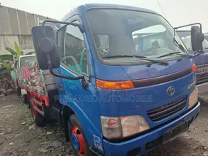 Toyota Dyna200 2008 Model