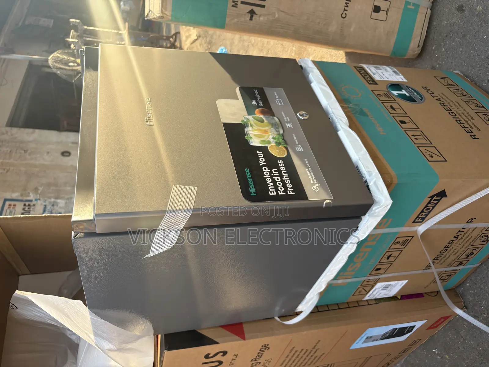 Hisense 45litters Bedside Refrigerator Brand New