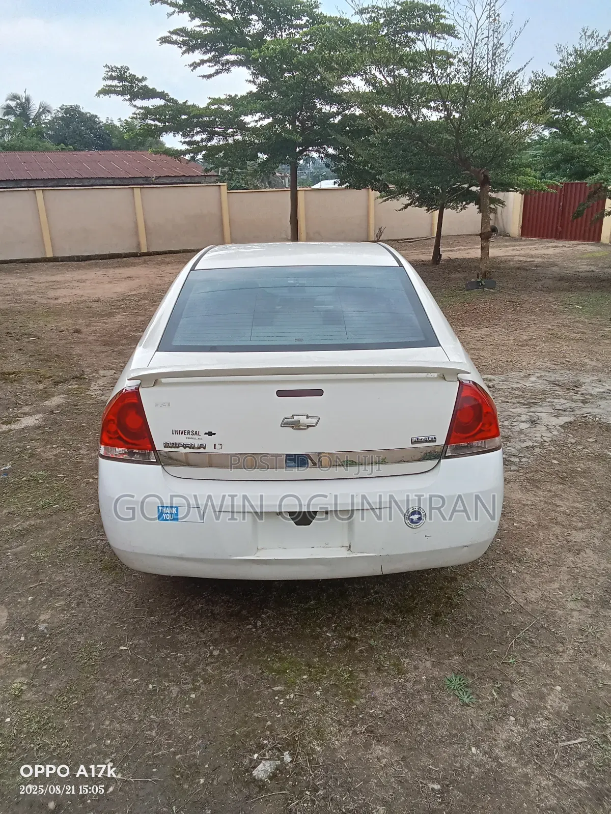 Chevrolet Impala LT 2009 White