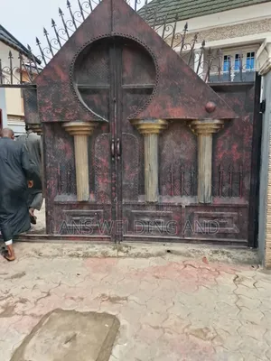 Piller Gate