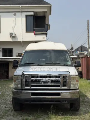 Ford E250 2008 White