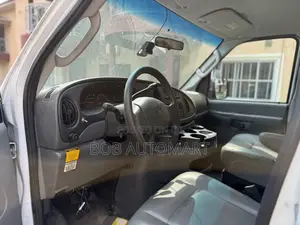 Ford E250 2008 White