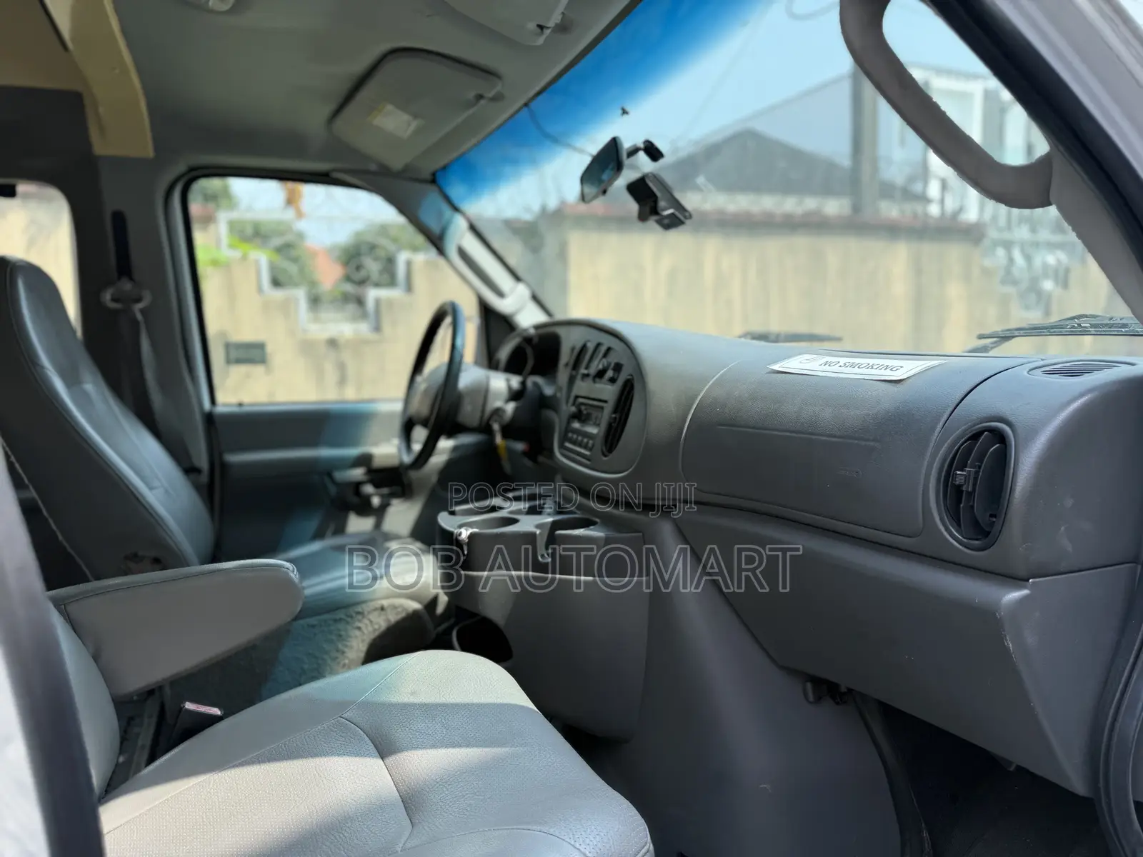Ford E250 2008 White
