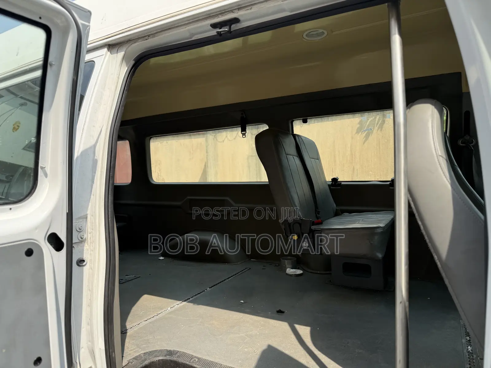 Ford E250 2008 White