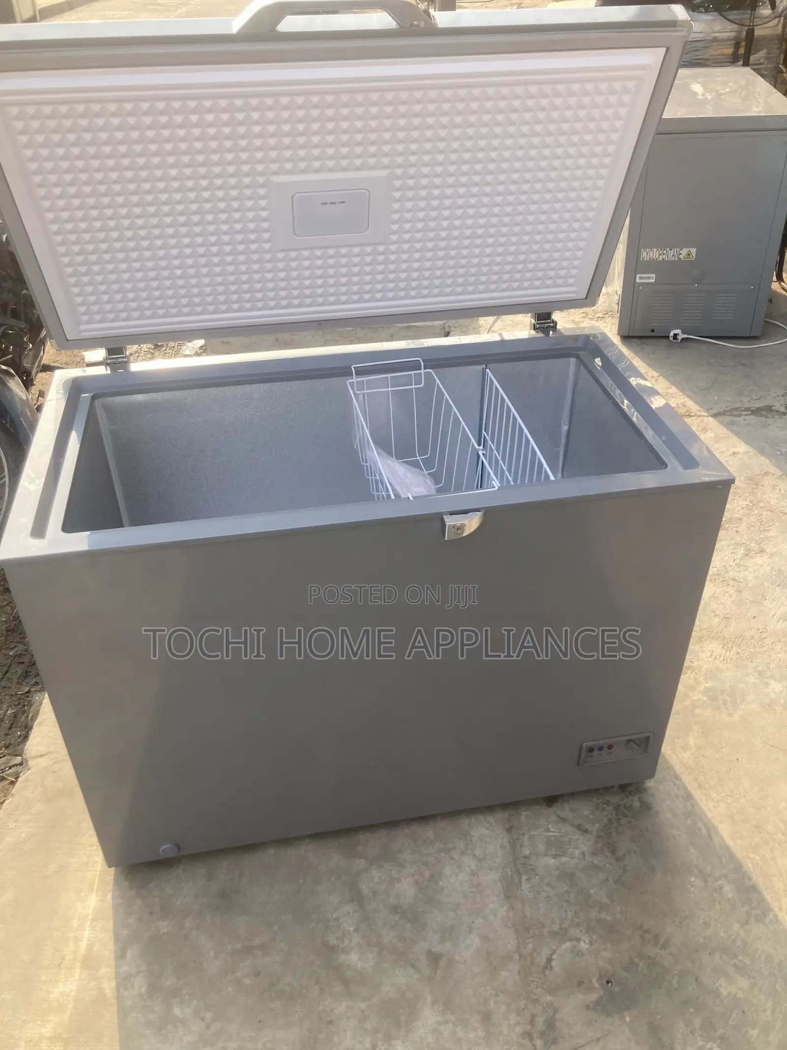 Scanfrost Deep Freezer