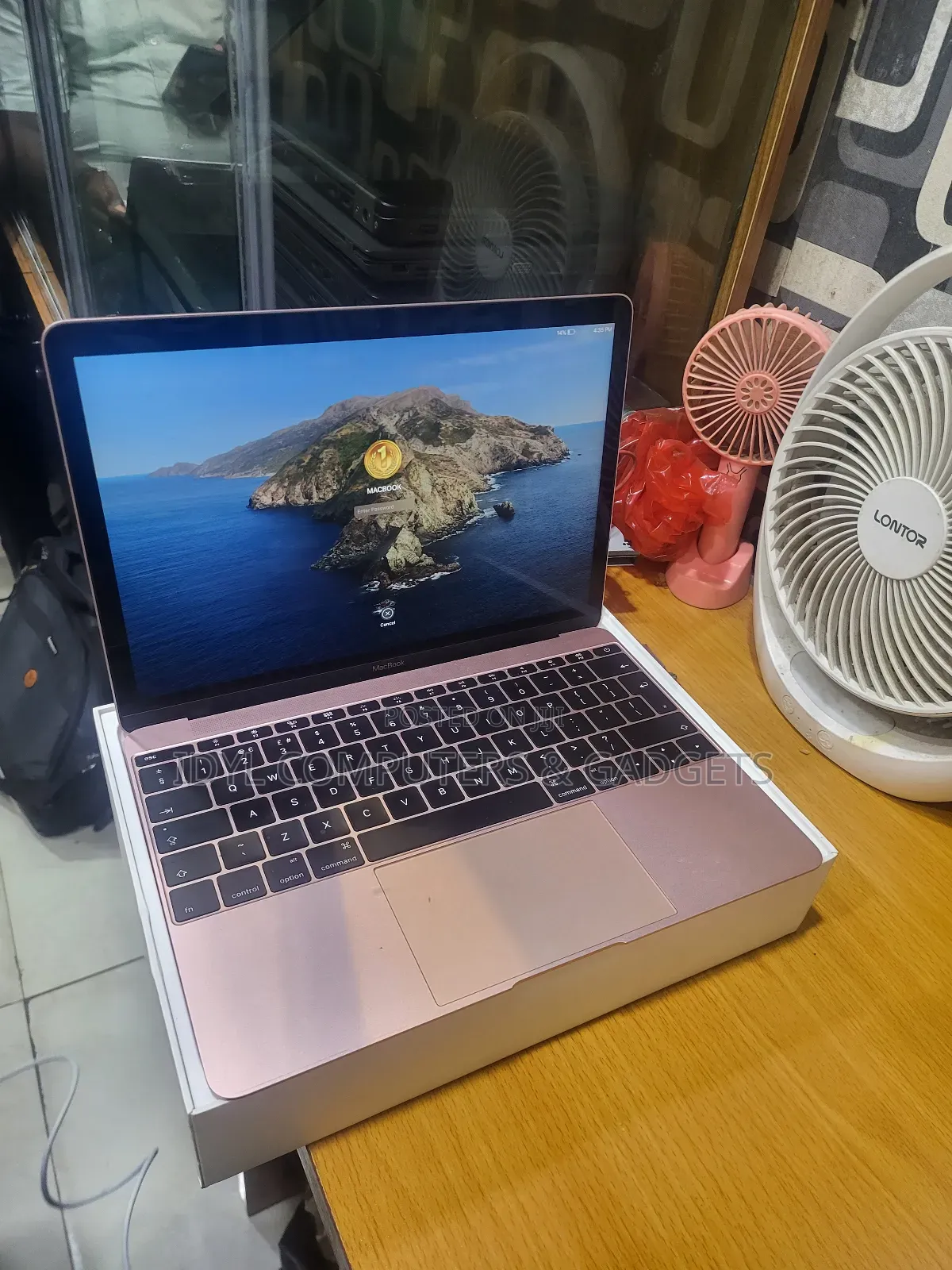 Laptop Apple MacBook 2016 8GB Intel Core M3 SSD 256GB