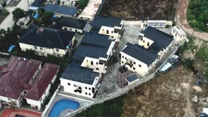 Furnished 4bdrm Duplex in Residential Area for rent