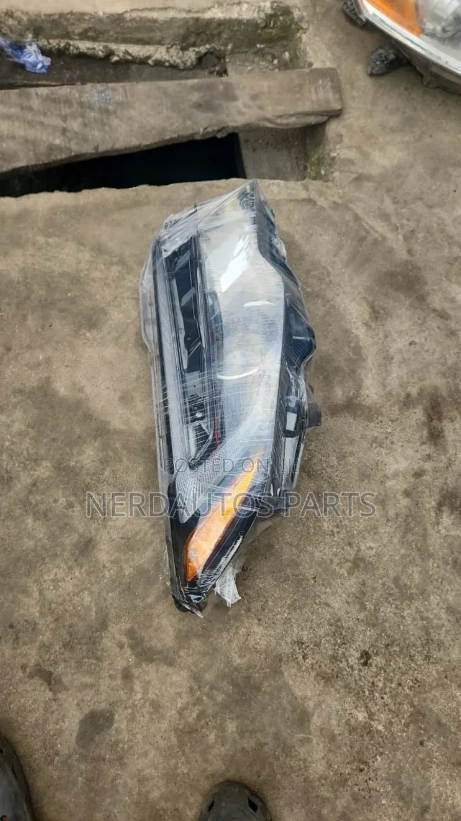 Headlights for 2017-2022 Pilot