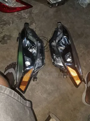 Headlamp Toyota Corolla 2015 Model Set
