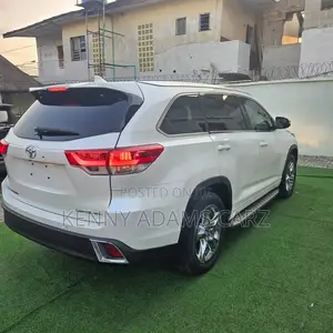 Toyota Highlander Limited Platinum 4x4 V6 (3.5L 6cyl 8A) 2017 White