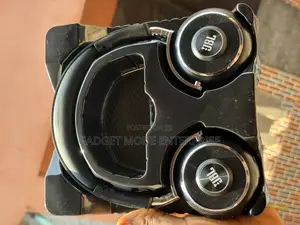 JBL Metal J-10 Free Buds Studio Wireless Headset
