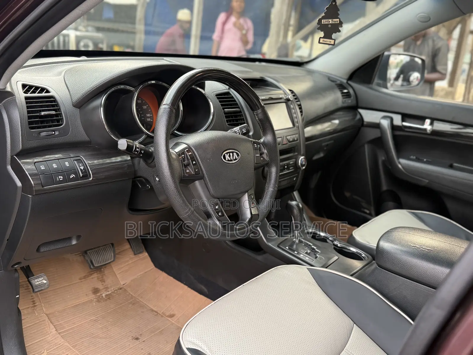 Kia Sorento SX V6 2013 Maroon
