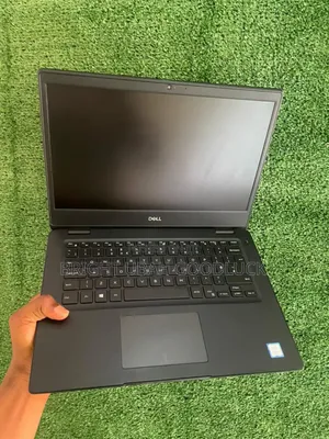 Laptop Dell Latitude 3400 8GB Intel Core I5 SSD 256GB
