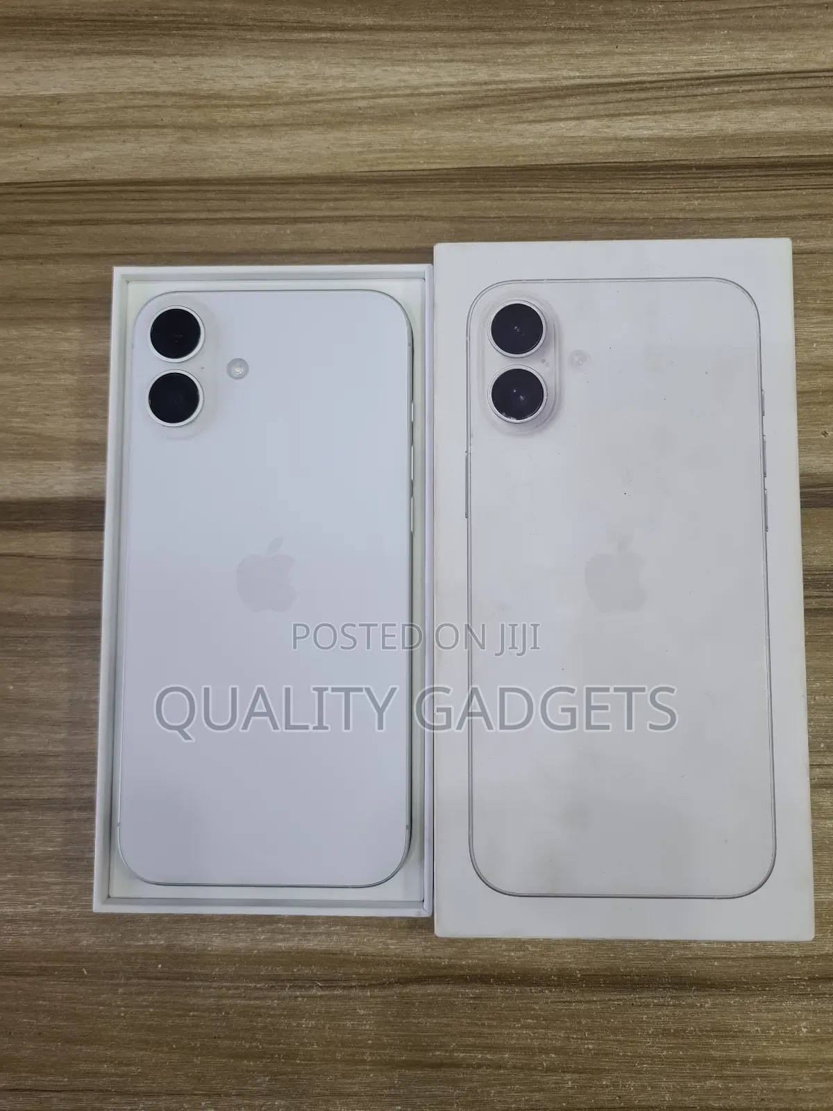 Apple iPhone 16 Plus 128 GB Silver