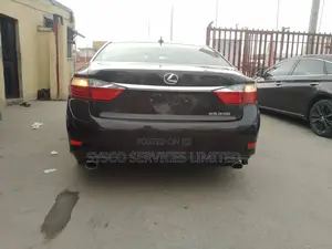 Lexus ES 350 FWD 2013 Brown