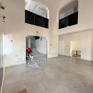 4bdrm Duplex in Eleseken Bus Stop, for sale
