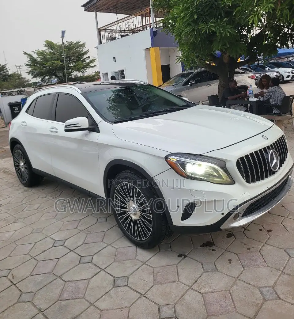 Mercedes-Benz GLA 250 2016 White