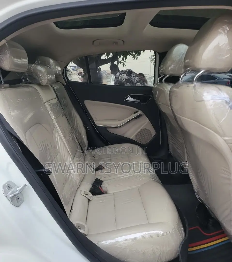 Mercedes-Benz GLA 250 2016 White
