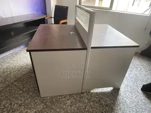 2-Seater Workstation – Strong Very Clean