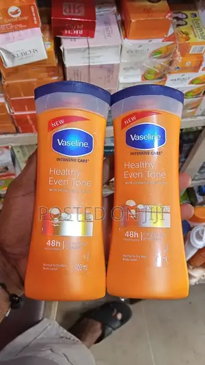 Vaseline Even Tone Body Lotion