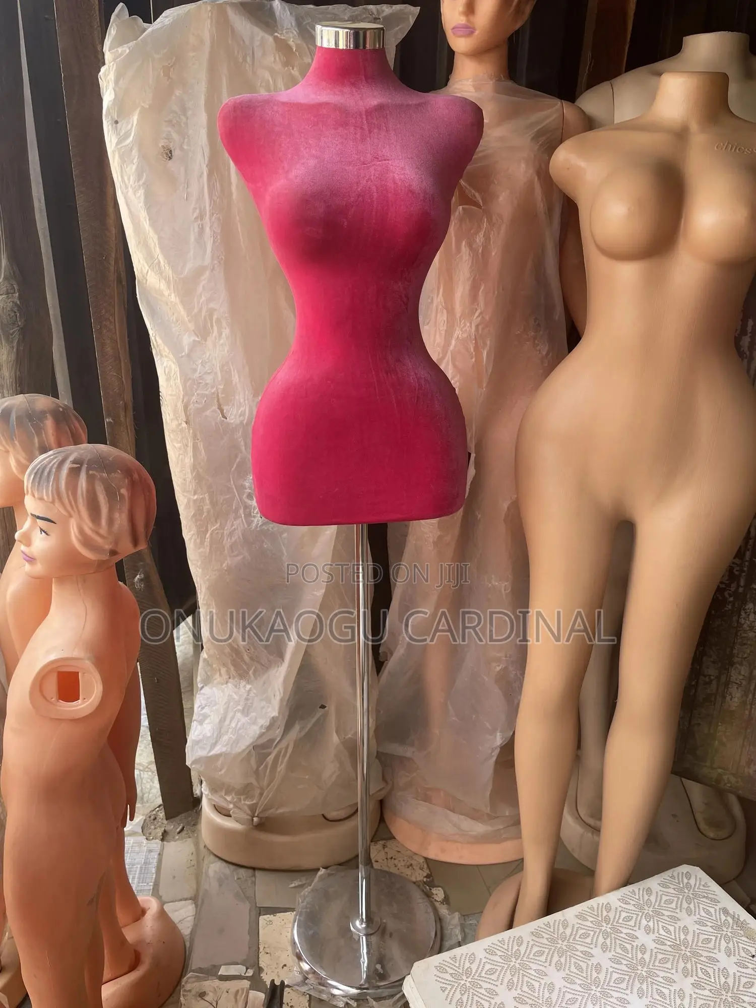 Brand New Mannequins Available In Wholesale And Retail Quantity