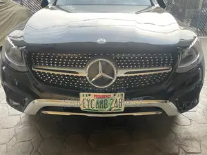 Mercedes-Benz GLC-Class 2017 Black