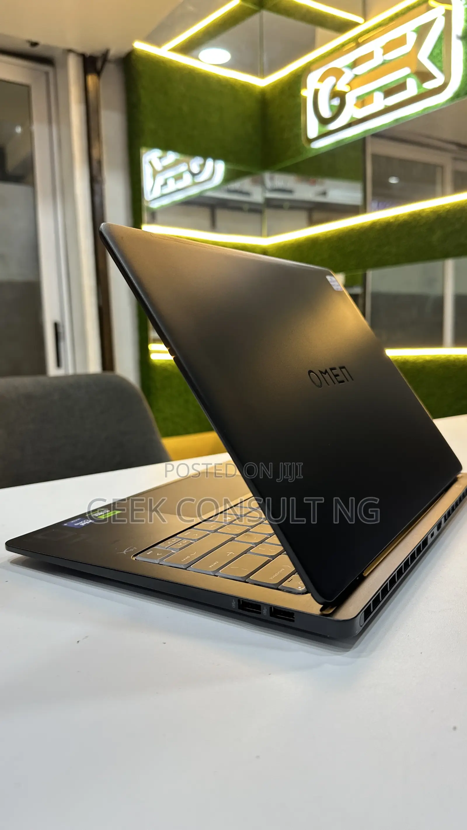 Laptop HP Omen 15 32GB Intel Core Ultra 9 SSD 1T