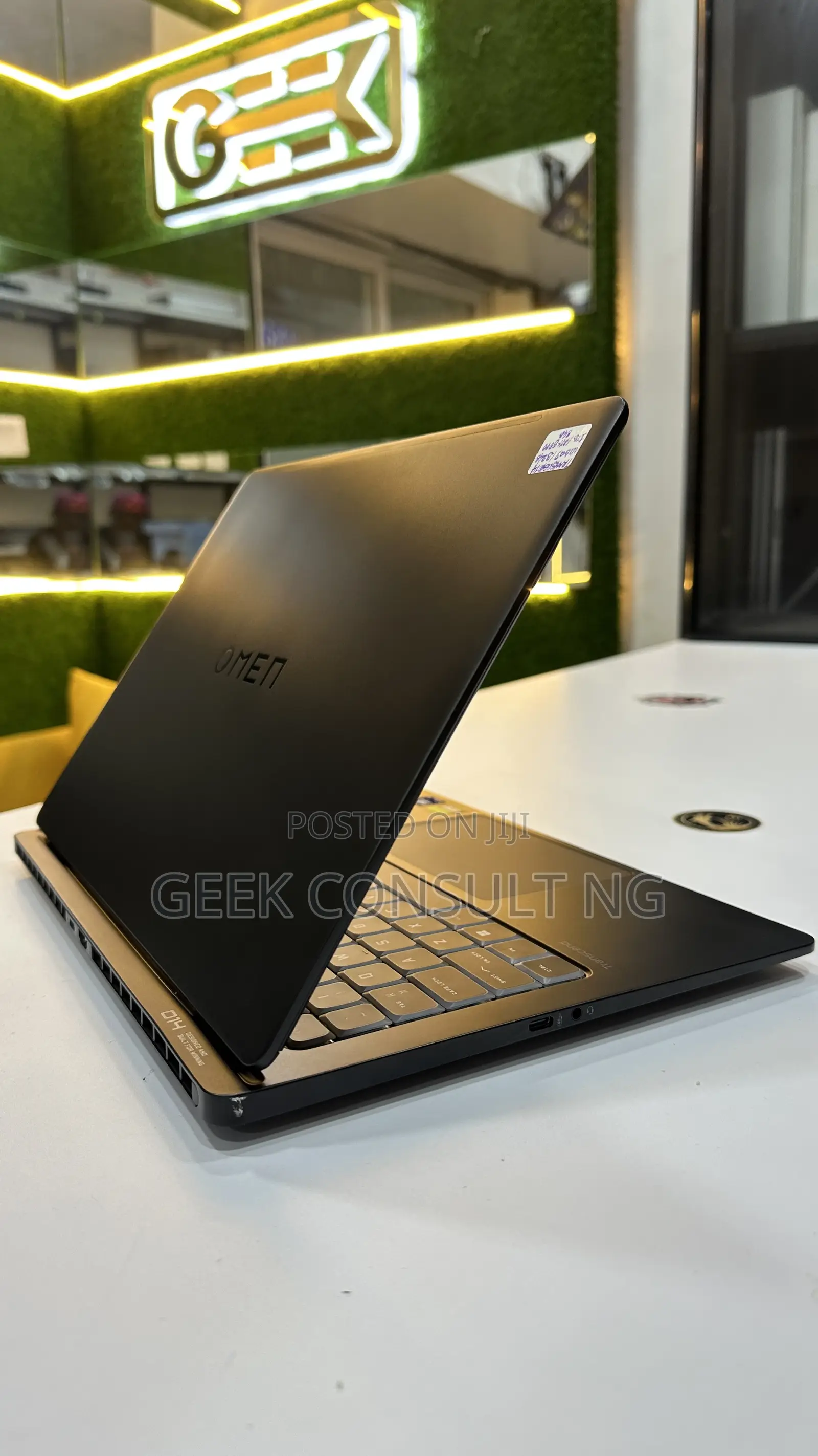 Laptop HP Omen 15 32GB Intel Core Ultra 9 SSD 1T