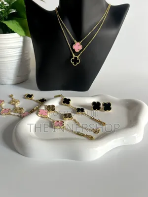 Grade a Vca Jewelry Set