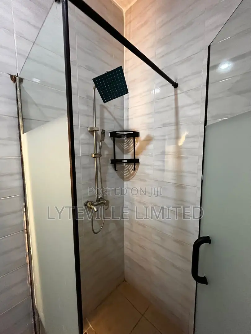 Lavish 2 Bedroom