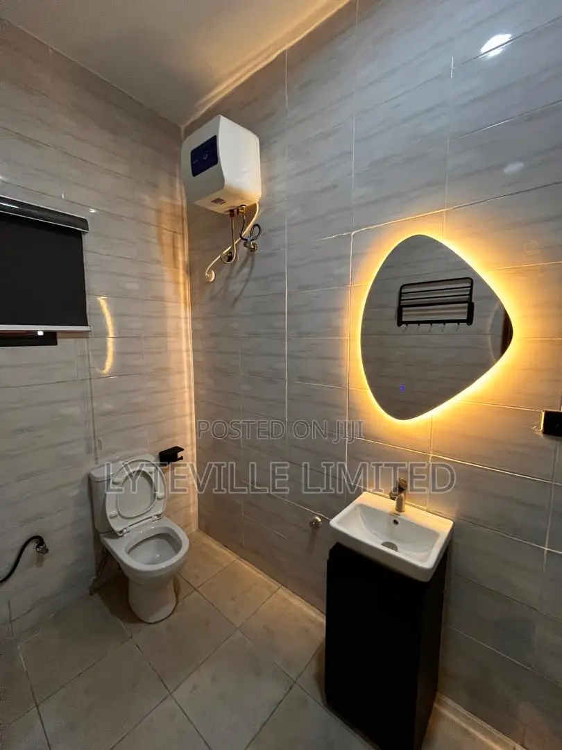 Lavish 2 Bedroom