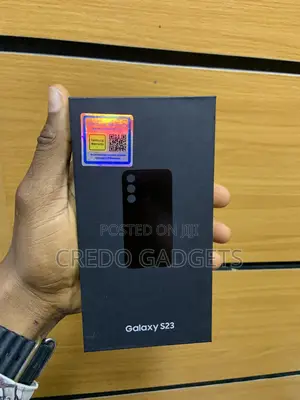 New Samsung Galaxy S23 128 GB Black