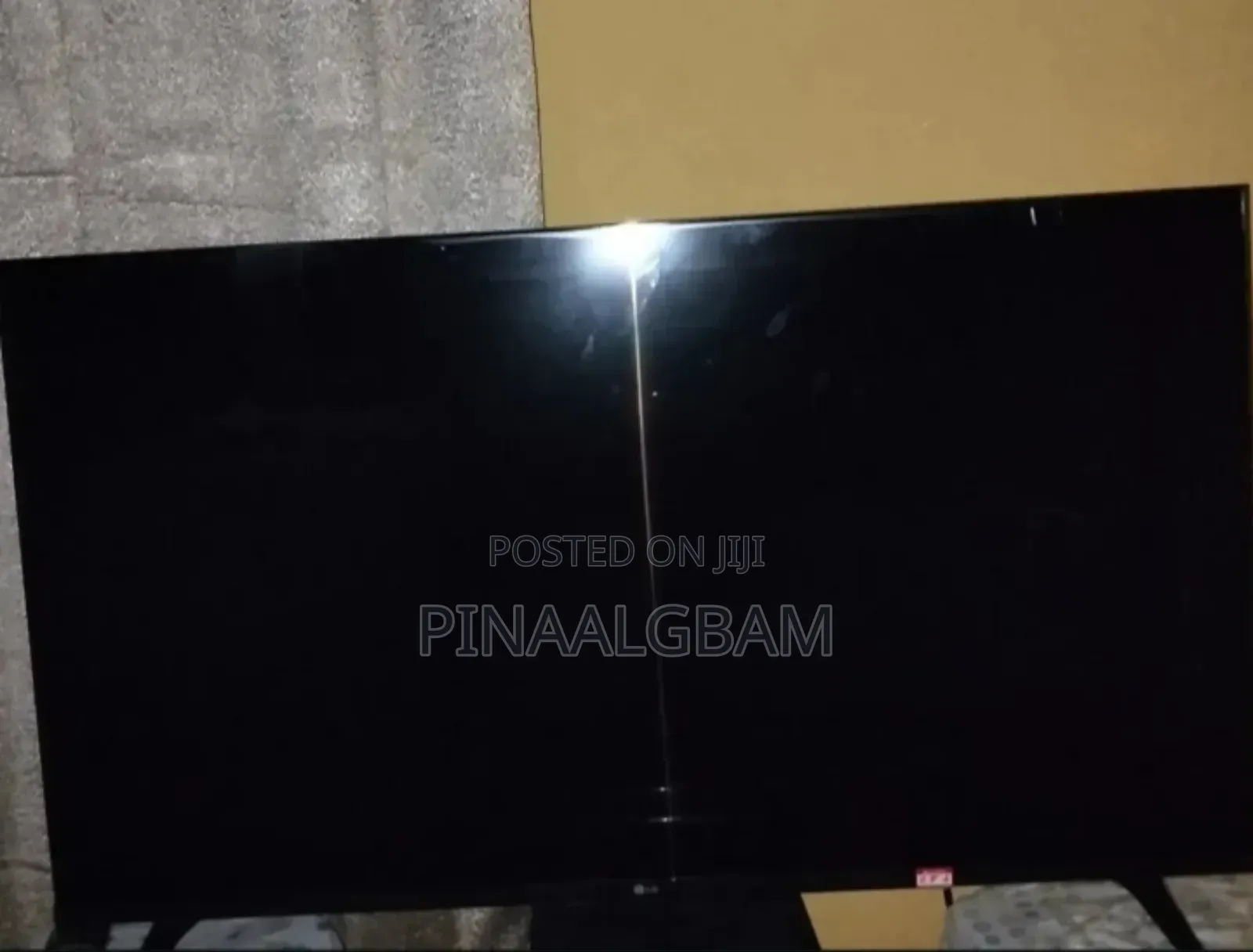 Frameless 50inches Smart Tv