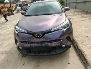 Toyota C-HR Limited FWD 2020 Pink