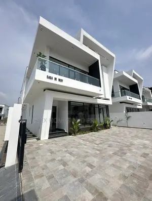 5bdrm Duplex in A Well Secured, Ado / Ajah for sale