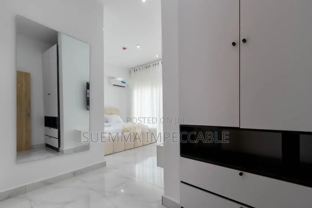 2 Bedroom Apartment - Shortlet