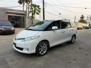 Toyota Previa 2.4 SE 2012 White