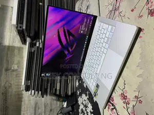 Laptop Asus ROG Zephyrus G14 32GB AMD Ryzen 9 SSD 1T