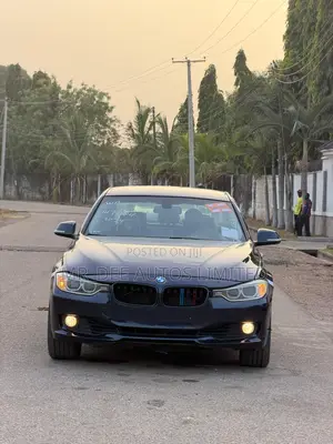 BMW 328i 2013 Black