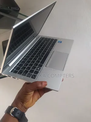 Laptop HP EliteBook 840 G8 16GB Intel Core I7 SSD 256GB