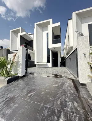5bdrm Duplex in A Well Secured, Ado / Ajah for sale