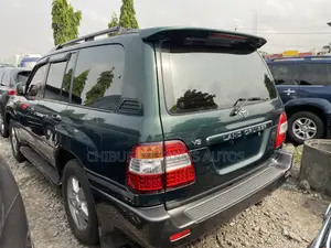 Toyota Land Cruiser 4.5 V8 VXR 2007 Green